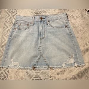 American Eagle Jean Skirt - Size 2